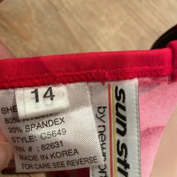 NWT Newport News Retro VTG Polynesian Red/Black floral Bikini Sz 14 - Picture 7 of 11